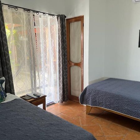 Hotel Mahayana Tamarindo Esterno foto