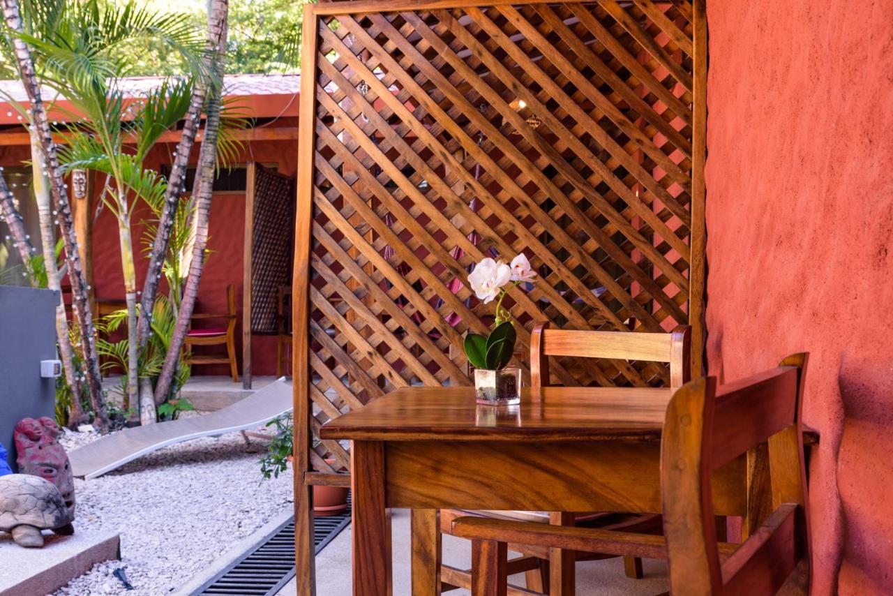 Hotel Mahayana Tamarindo Esterno foto