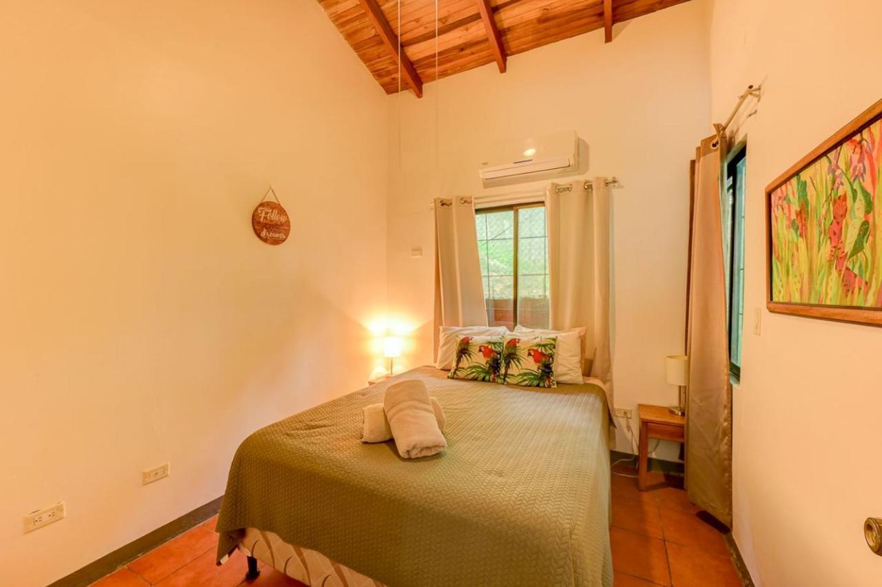 Hotel Mahayana Tamarindo Esterno foto